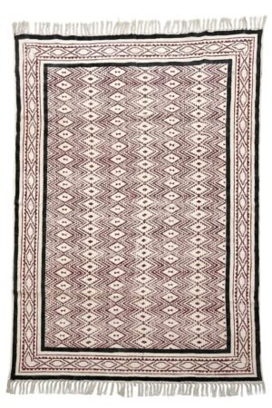 Geometric area rug with repeating diamond pattern and decorative border Handmade Geometric Cotton Rugs inspired area rug with burgundy geometric motifs Modern geometric area rug featuring artisan-style diamond design